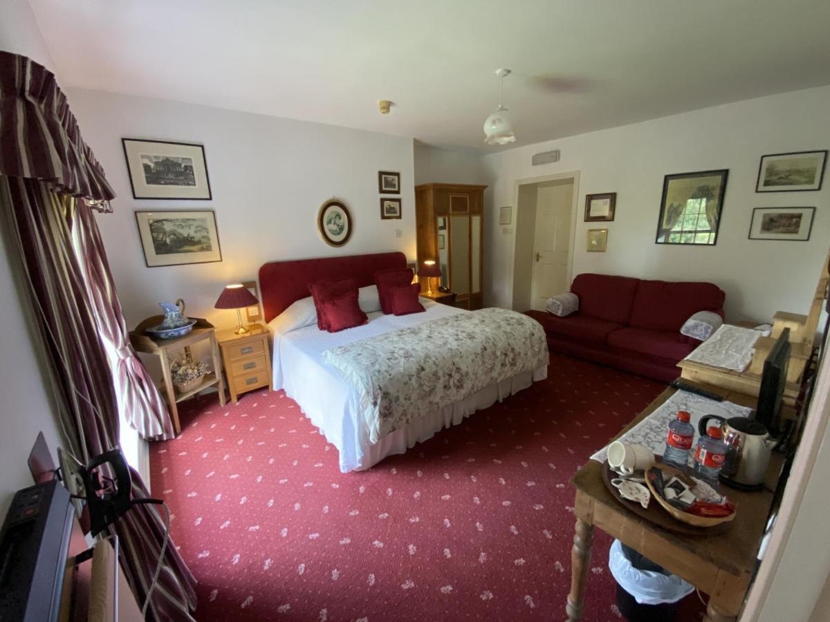 Отель The Coach House Ballyduff  Экстерьер фото